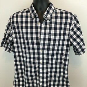 Eddie Bauer Men's Classic Fit Blue/White Shirt Med